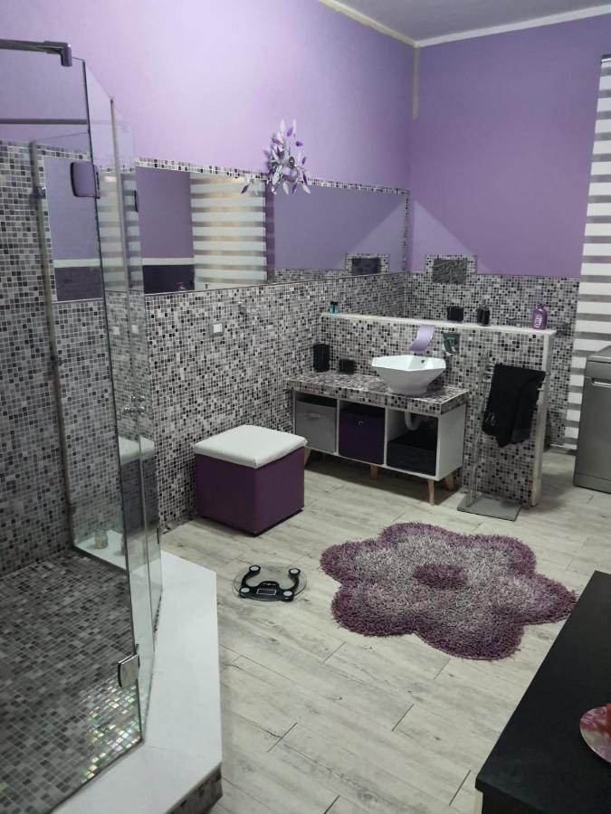 Sea Holiday Orchidea Palermo Bagian luar foto