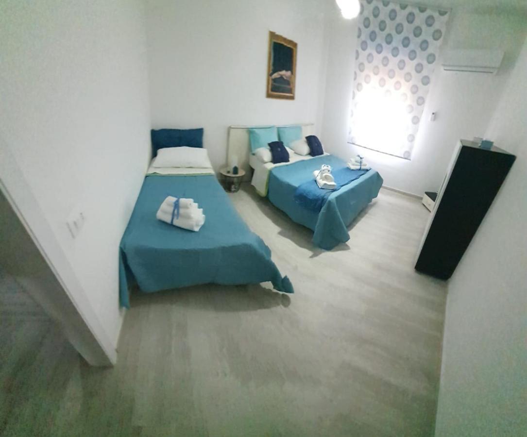 Sea Holiday Orchidea Palermo Bagian luar foto