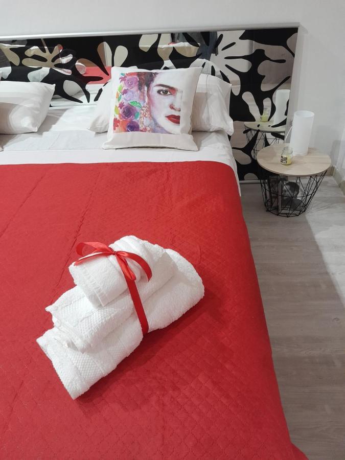 Sea Holiday Orchidea Palermo Bagian luar foto